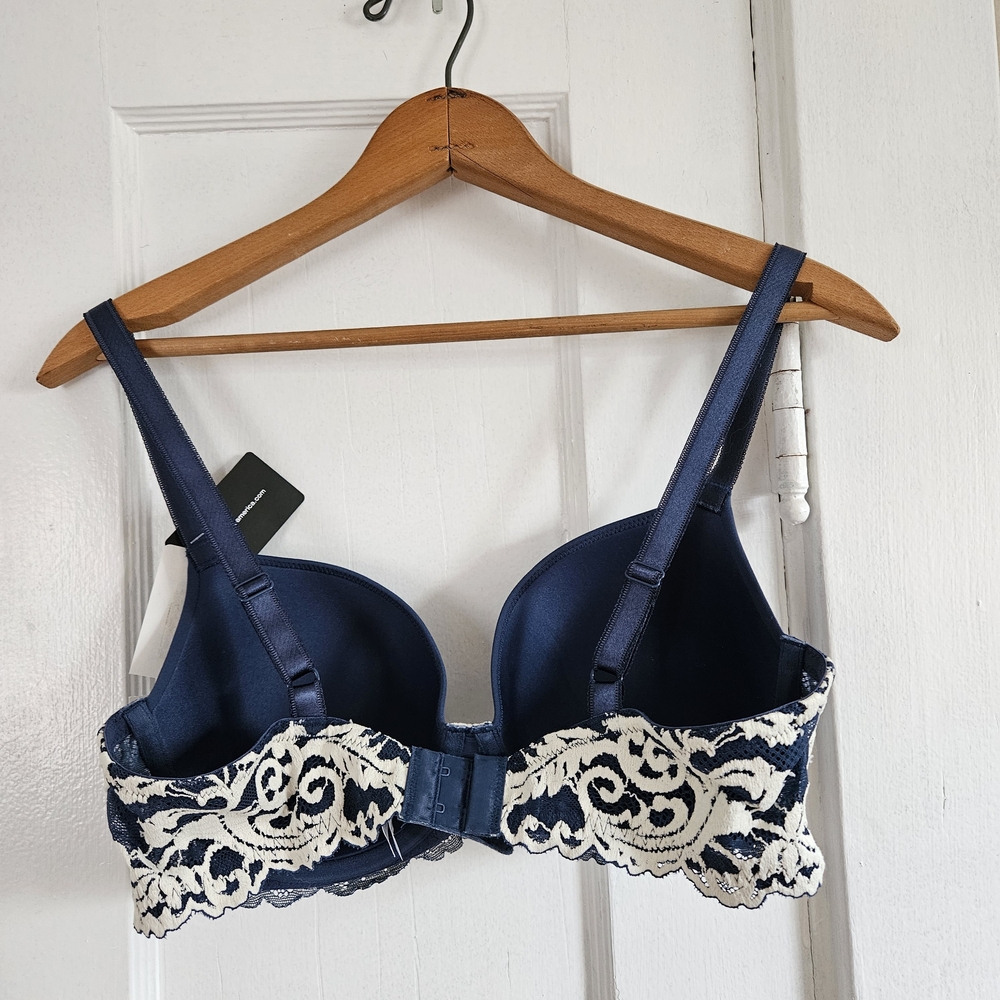 NWT Wacoal Blue And Cream Lace T-shirt Bra. Size 36C - Picture 5 of 5